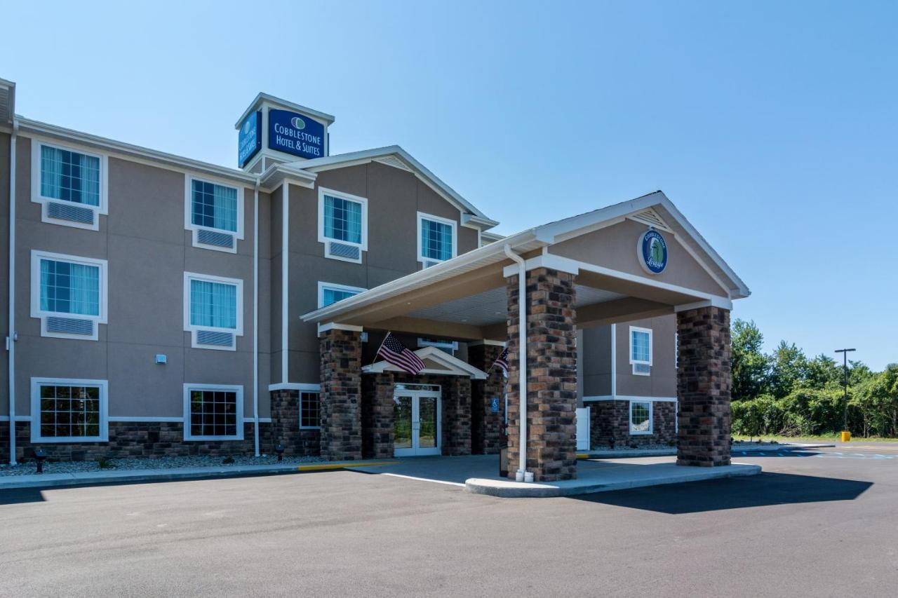Cobblestone Hotel & Suites - Torrington Exteriér fotografie