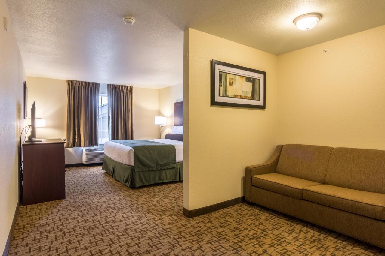 Cobblestone Hotel & Suites - Torrington Exteriér fotografie
