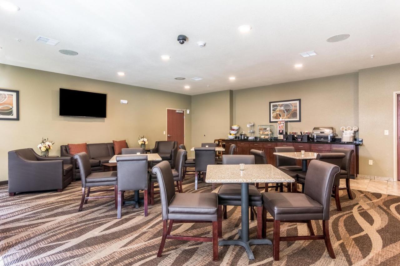 Cobblestone Hotel & Suites - Torrington Exteriér fotografie