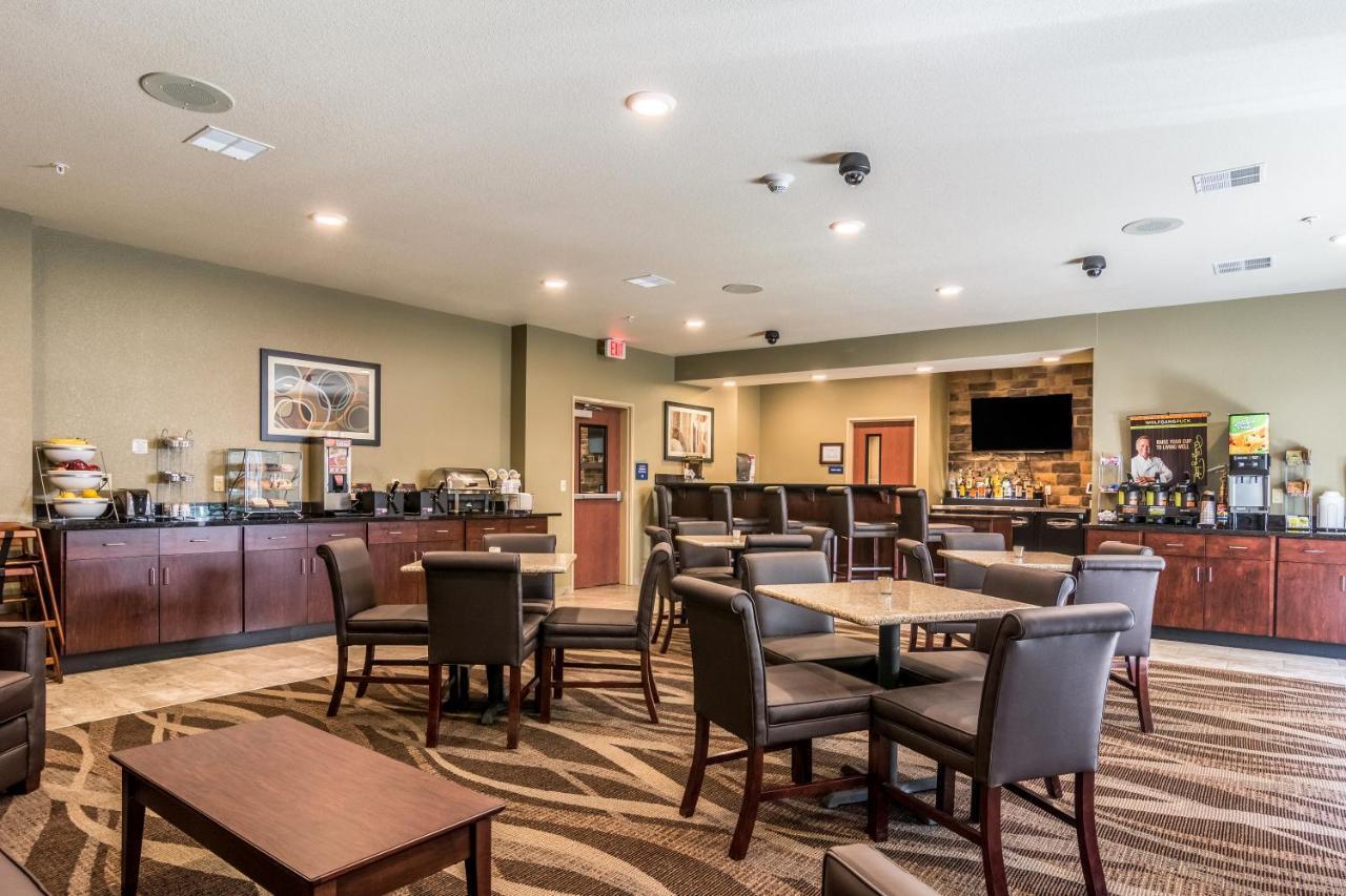 Cobblestone Hotel & Suites - Torrington Exteriér fotografie