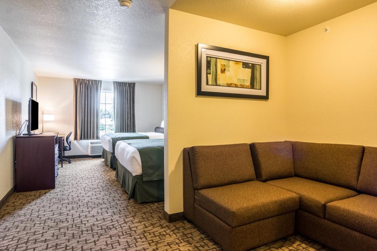 Cobblestone Hotel & Suites - Torrington Exteriér fotografie
