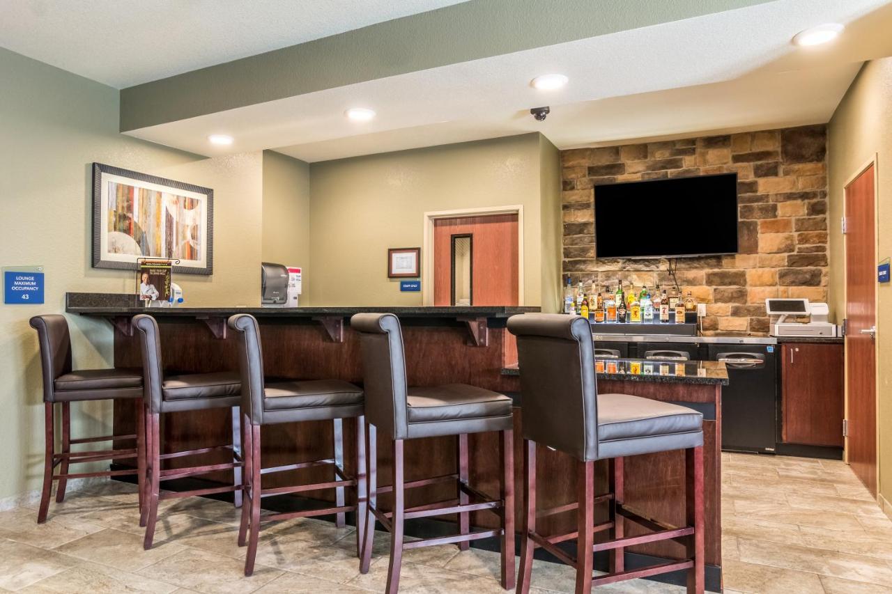Cobblestone Hotel & Suites - Torrington Exteriér fotografie