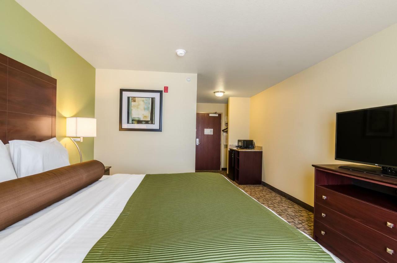 Cobblestone Hotel & Suites - Torrington Exteriér fotografie